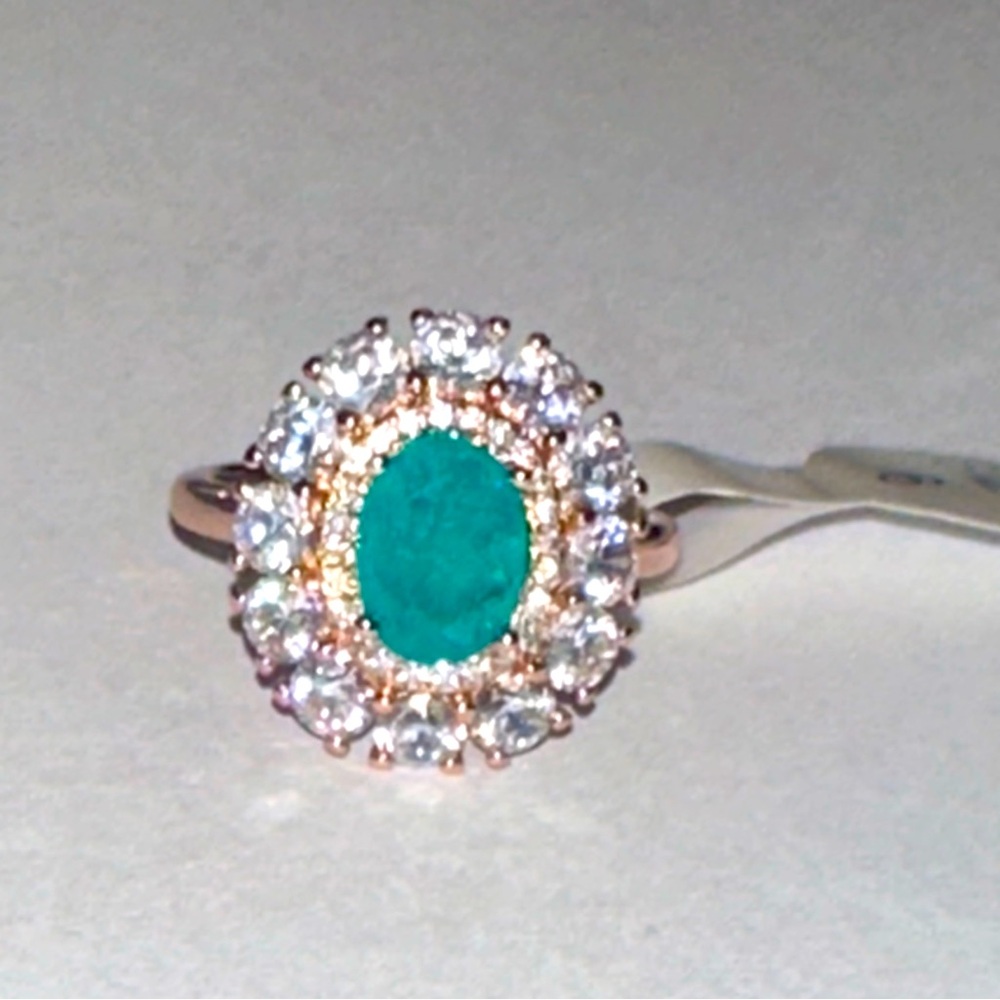 Bomb Party Ring Natural Fusion Emerald Green Quartz/rose gold plate size 6 🌹